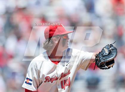 Thumbnail 3 in Fort Collins @ Regis Jesuit (CHSAA 5A First Round) photogallery.