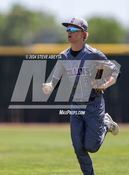 Thumbnail 3 in Fort Collins @ Regis Jesuit (CHSAA 5A First Round) photogallery.