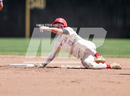 Thumbnail 2 in Fort Collins @ Regis Jesuit (CHSAA 5A First Round) photogallery.
