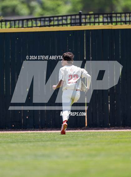 Thumbnail 3 in Fort Collins @ Regis Jesuit (CHSAA 5A First Round) photogallery.