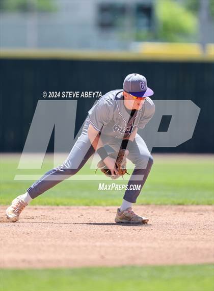Thumbnail 1 in Fort Collins @ Regis Jesuit (CHSAA 5A First Round) photogallery.