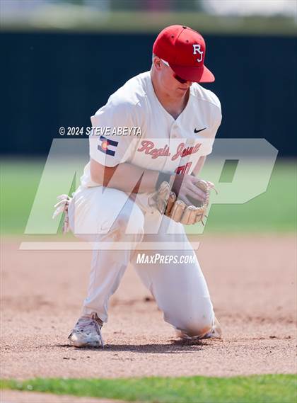 Thumbnail 3 in Fort Collins @ Regis Jesuit (CHSAA 5A First Round) photogallery.
