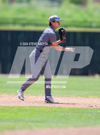 Thumbnail 3 in Fort Collins @ Regis Jesuit (CHSAA 5A First Round) photogallery.