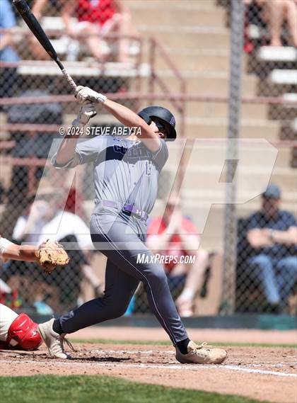 Thumbnail 2 in Fort Collins @ Regis Jesuit (CHSAA 5A First Round) photogallery.