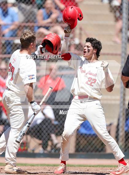 Thumbnail 3 in Fort Collins @ Regis Jesuit (CHSAA 5A First Round) photogallery.