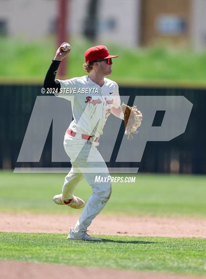 Thumbnail 1 in Fort Collins @ Regis Jesuit (CHSAA 5A First Round) photogallery.