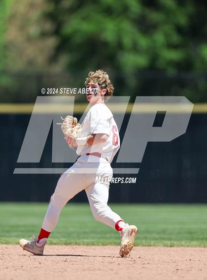 Thumbnail 1 in Fort Collins @ Regis Jesuit (CHSAA 5A First Round) photogallery.