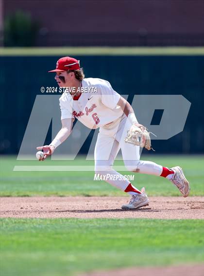 Thumbnail 1 in Fort Collins @ Regis Jesuit (CHSAA 5A First Round) photogallery.
