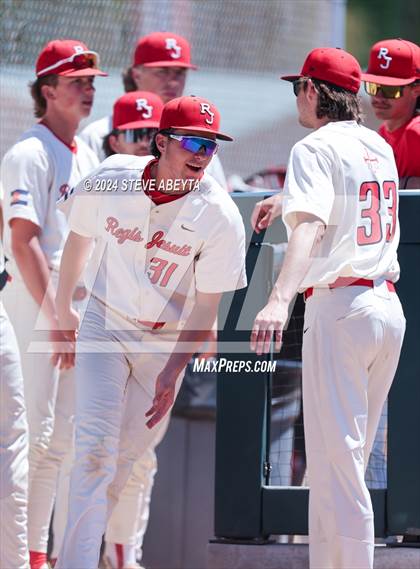 Thumbnail 3 in Fort Collins @ Regis Jesuit (CHSAA 5A First Round) photogallery.