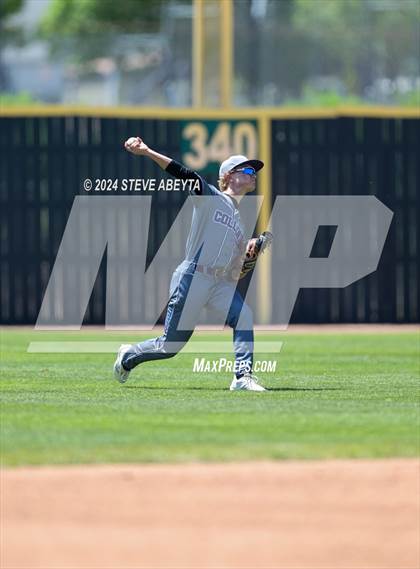 Thumbnail 2 in Fort Collins @ Regis Jesuit (CHSAA 5A First Round) photogallery.