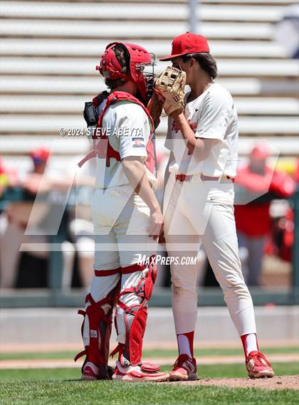 Thumbnail 1 in Fort Collins @ Regis Jesuit (CHSAA 5A First Round) photogallery.