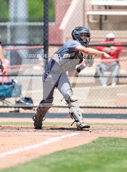 Thumbnail 2 in Fort Collins @ Regis Jesuit (CHSAA 5A First Round) photogallery.