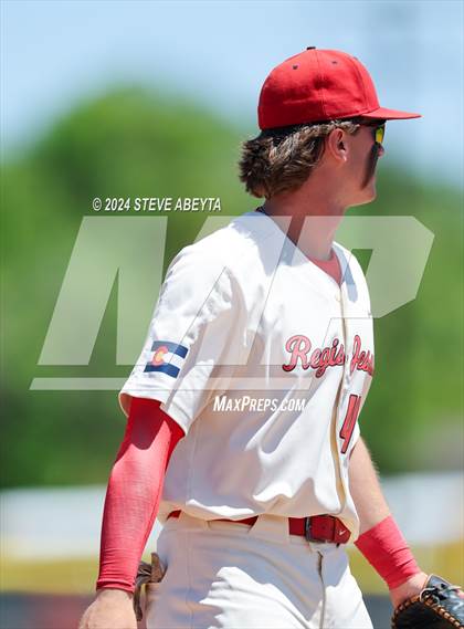 Thumbnail 3 in Fort Collins @ Regis Jesuit (CHSAA 5A First Round) photogallery.