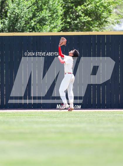 Thumbnail 3 in Fort Collins @ Regis Jesuit (CHSAA 5A First Round) photogallery.
