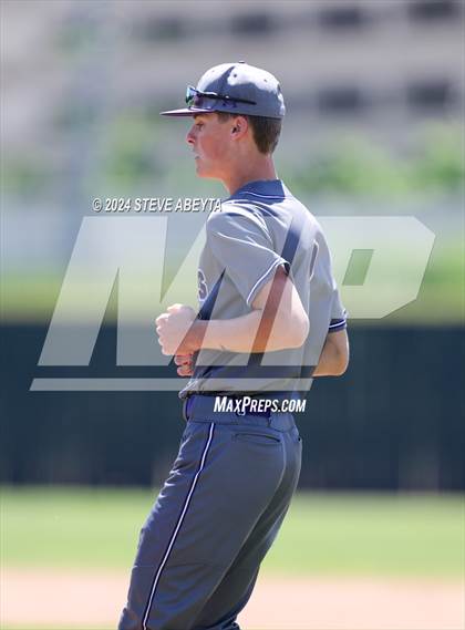 Thumbnail 3 in Fort Collins @ Regis Jesuit (CHSAA 5A First Round) photogallery.