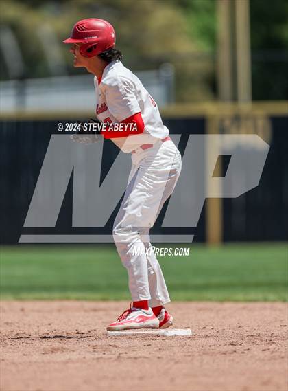 Thumbnail 2 in Fort Collins @ Regis Jesuit (CHSAA 5A First Round) photogallery.