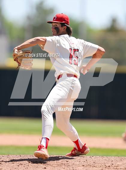 Thumbnail 1 in Fort Collins @ Regis Jesuit (CHSAA 5A First Round) photogallery.