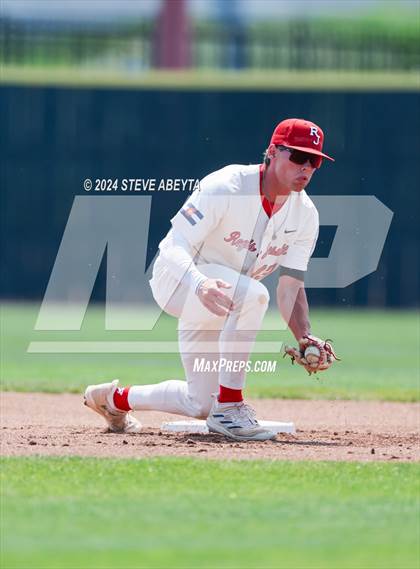 Thumbnail 3 in Fort Collins @ Regis Jesuit (CHSAA 5A First Round) photogallery.