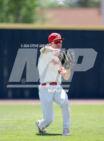 Thumbnail 1 in Fort Collins @ Regis Jesuit (CHSAA 5A First Round) photogallery.