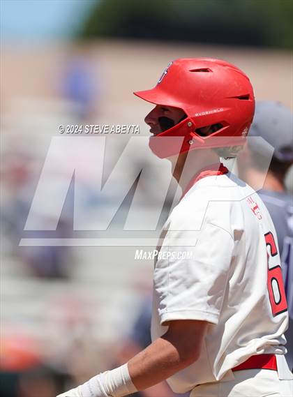 Thumbnail 2 in Fort Collins @ Regis Jesuit (CHSAA 5A First Round) photogallery.
