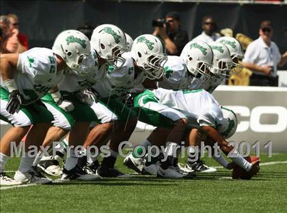 Thumbnail 3 in Dublin Coffman vs. Westerville South (Kirk Herbstreit National Kickoff Classic) photogallery.
