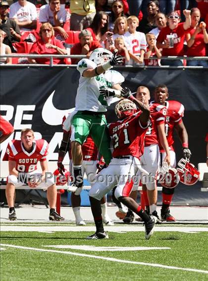Thumbnail 2 in Dublin Coffman vs. Westerville South (Kirk Herbstreit National Kickoff Classic) photogallery.