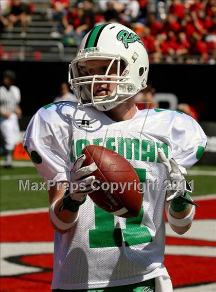 Thumbnail 3 in Dublin Coffman vs. Westerville South (Kirk Herbstreit National Kickoff Classic) photogallery.