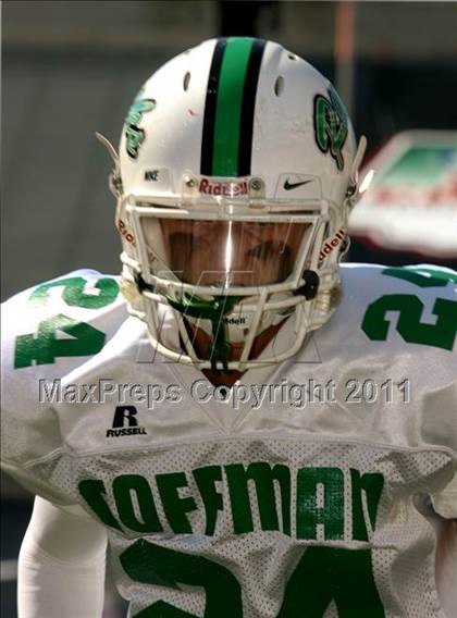 Thumbnail 3 in Dublin Coffman vs. Westerville South (Kirk Herbstreit National Kickoff Classic) photogallery.