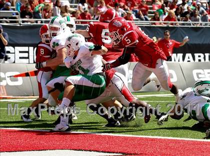Thumbnail 3 in Dublin Coffman vs. Westerville South (Kirk Herbstreit National Kickoff Classic) photogallery.