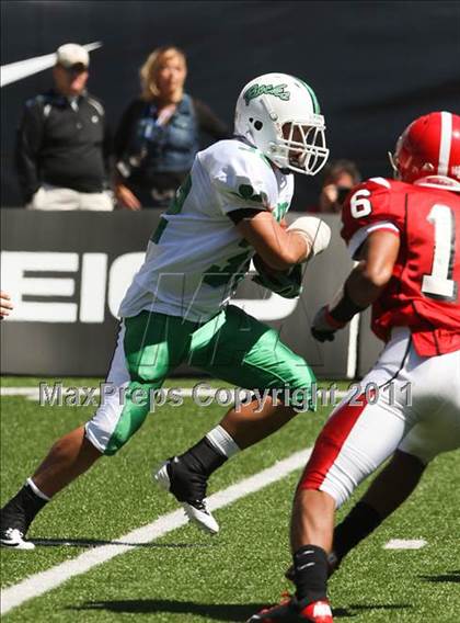 Thumbnail 2 in Dublin Coffman vs. Westerville South (Kirk Herbstreit National Kickoff Classic) photogallery.
