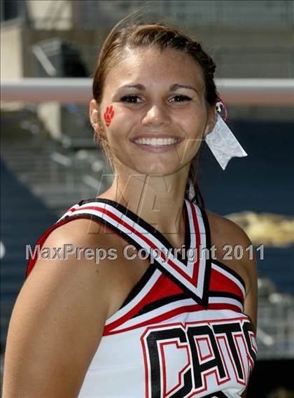 Thumbnail 1 in Dublin Coffman vs. Westerville South (Kirk Herbstreit National Kickoff Classic) photogallery.