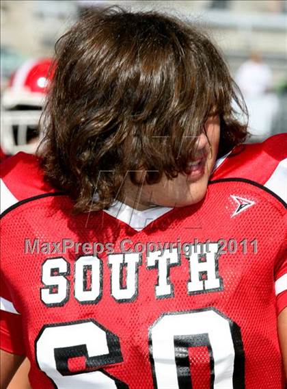 Thumbnail 1 in Dublin Coffman vs. Westerville South (Kirk Herbstreit National Kickoff Classic) photogallery.
