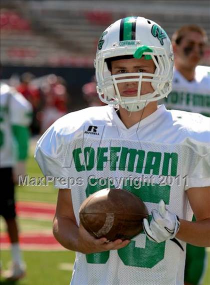 Thumbnail 3 in Dublin Coffman vs. Westerville South (Kirk Herbstreit National Kickoff Classic) photogallery.