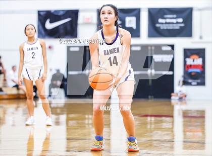 Thumbnail 1 in Damien vs Carondelet (Iolani Classic Honolulu - Day 1) photogallery.