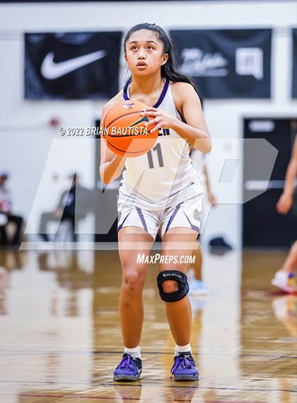 Thumbnail 1 in Damien vs Carondelet (Iolani Classic Honolulu - Day 1) photogallery.