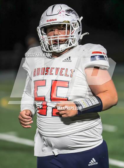 Thumbnail 2 in Roosevelt @ Camarillo photogallery.