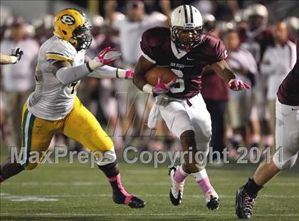 Thumbnail 2 in Don Bosco Prep vs. St. Edward photogallery.