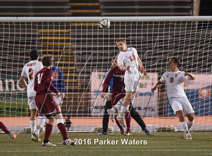Thumbnail 2 in St. Louis Catholic vs. E.D. White (LHSAA D3 Final) photogallery.