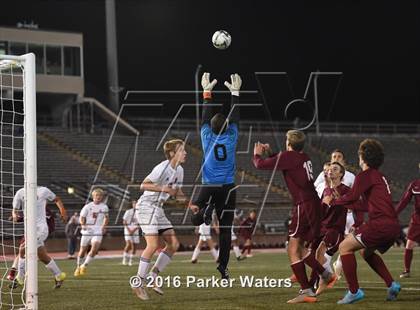 Thumbnail 2 in St. Louis Catholic vs. E.D. White (LHSAA D3 Final) photogallery.