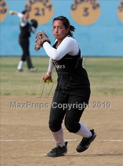 Thumbnail 3 in LACES vs. Vaughn (CIF LACS Small Schools Final) photogallery.