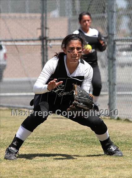 Thumbnail 1 in LACES vs. Vaughn (CIF LACS Small Schools Final) photogallery.