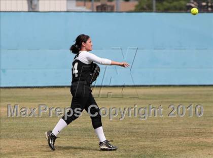 Thumbnail 3 in LACES vs. Vaughn (CIF LACS Small Schools Final) photogallery.