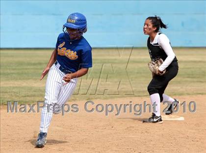 Thumbnail 1 in LACES vs. Vaughn (CIF LACS Small Schools Final) photogallery.