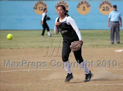 Thumbnail 3 in LACES vs. Vaughn (CIF LACS Small Schools Final) photogallery.