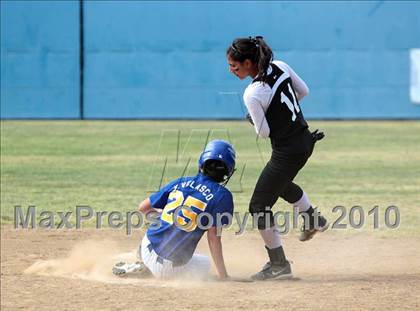 Thumbnail 1 in LACES vs. Vaughn (CIF LACS Small Schools Final) photogallery.