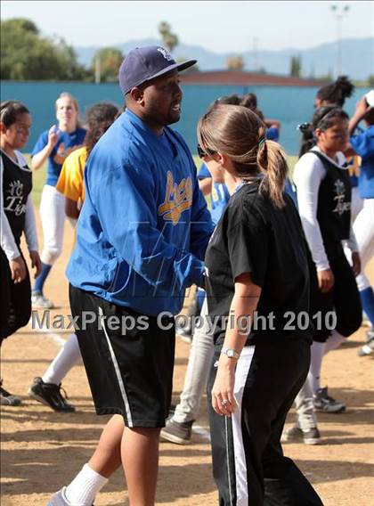 Thumbnail 2 in LACES vs. Vaughn (CIF LACS Small Schools Final) photogallery.