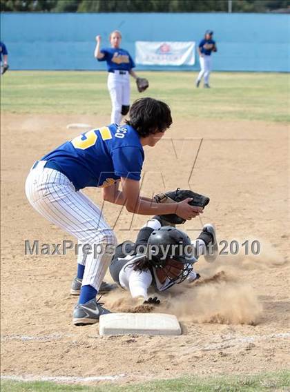 Thumbnail 3 in LACES vs. Vaughn (CIF LACS Small Schools Final) photogallery.
