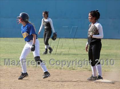 Thumbnail 2 in LACES vs. Vaughn (CIF LACS Small Schools Final) photogallery.