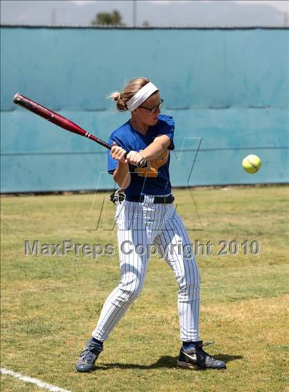 Thumbnail 3 in LACES vs. Vaughn (CIF LACS Small Schools Final) photogallery.