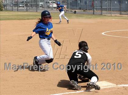 Thumbnail 2 in LACES vs. Vaughn (CIF LACS Small Schools Final) photogallery.